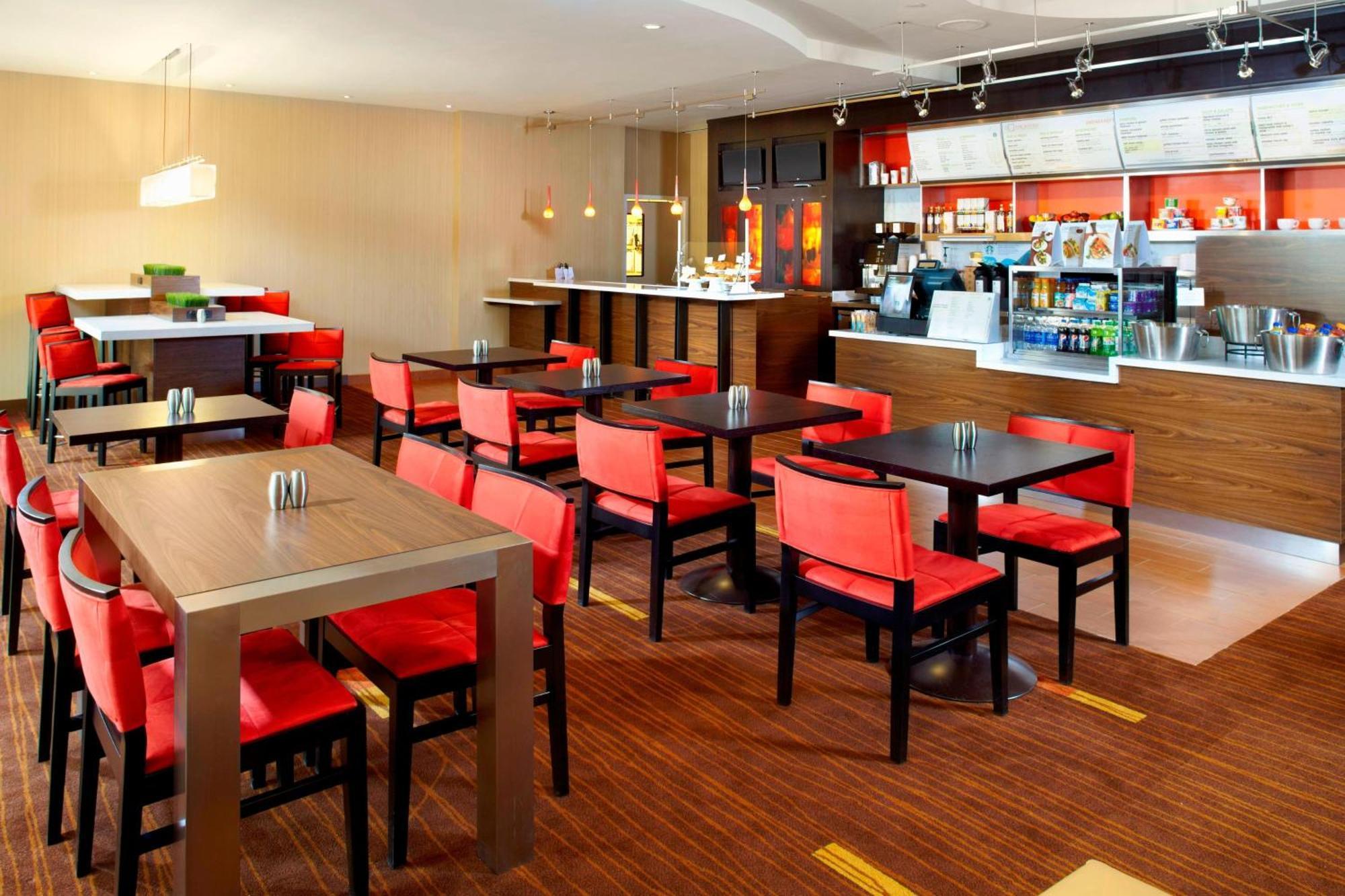 Courtyard By Marriott Pittsburgh West Homestead Waterfront Extérieur photo