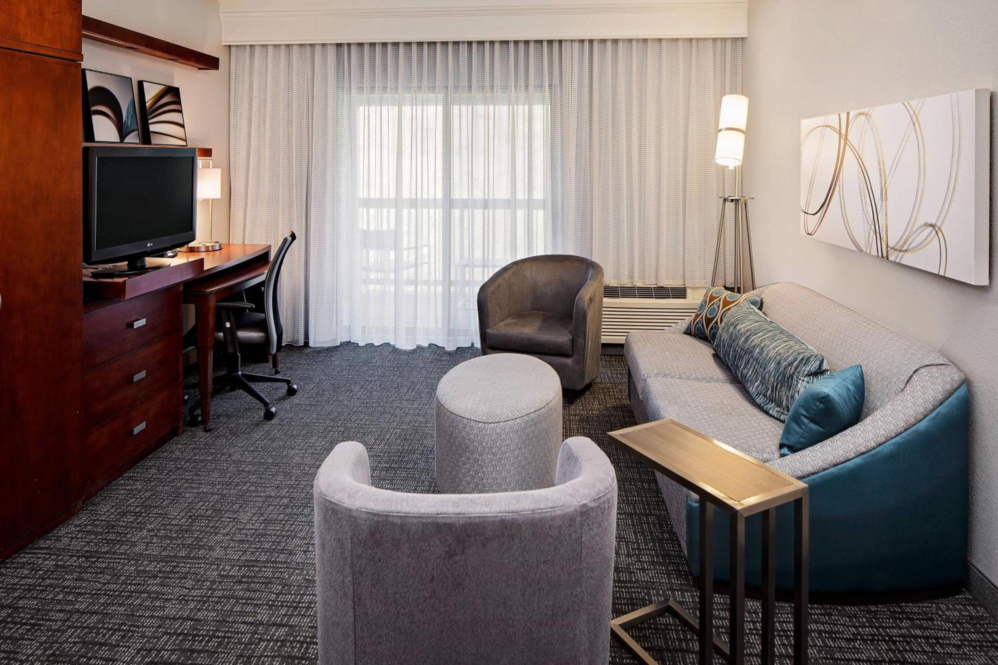 Courtyard By Marriott Pittsburgh West Homestead Waterfront Extérieur photo